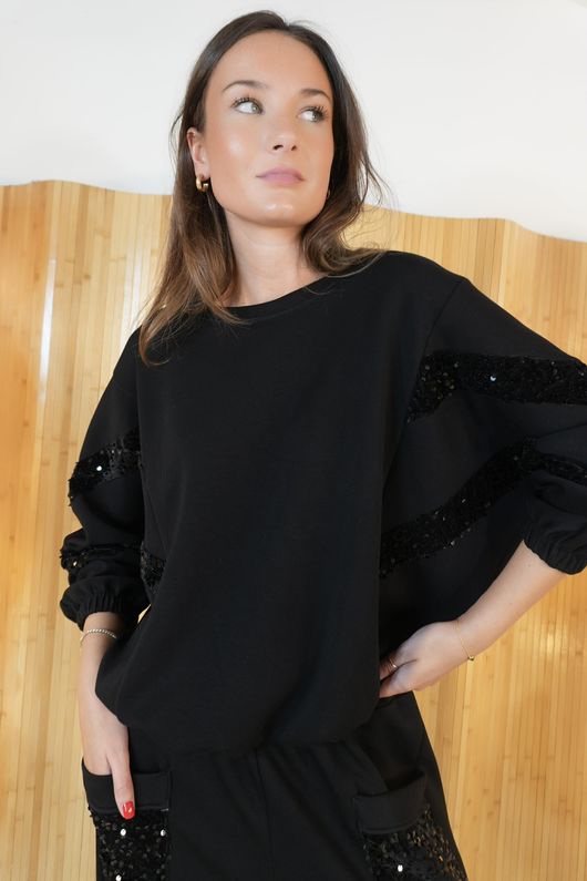 Soft Tech Sequin Sleeve Sweatshirt Black /8=